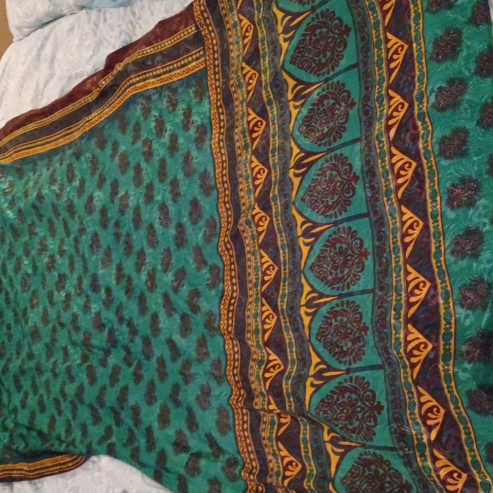 Silk Saree with pleats sown in